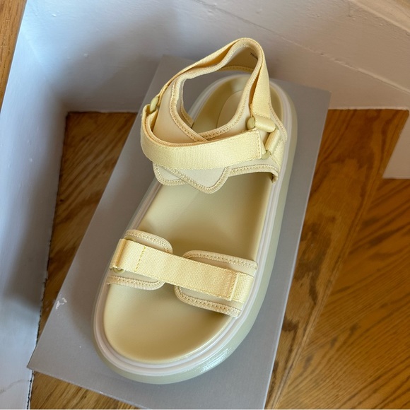NEW Charles & Keith Recycled Polyester Velcro-Strap Sports Sandals - Yellow - Picture 11 of 11